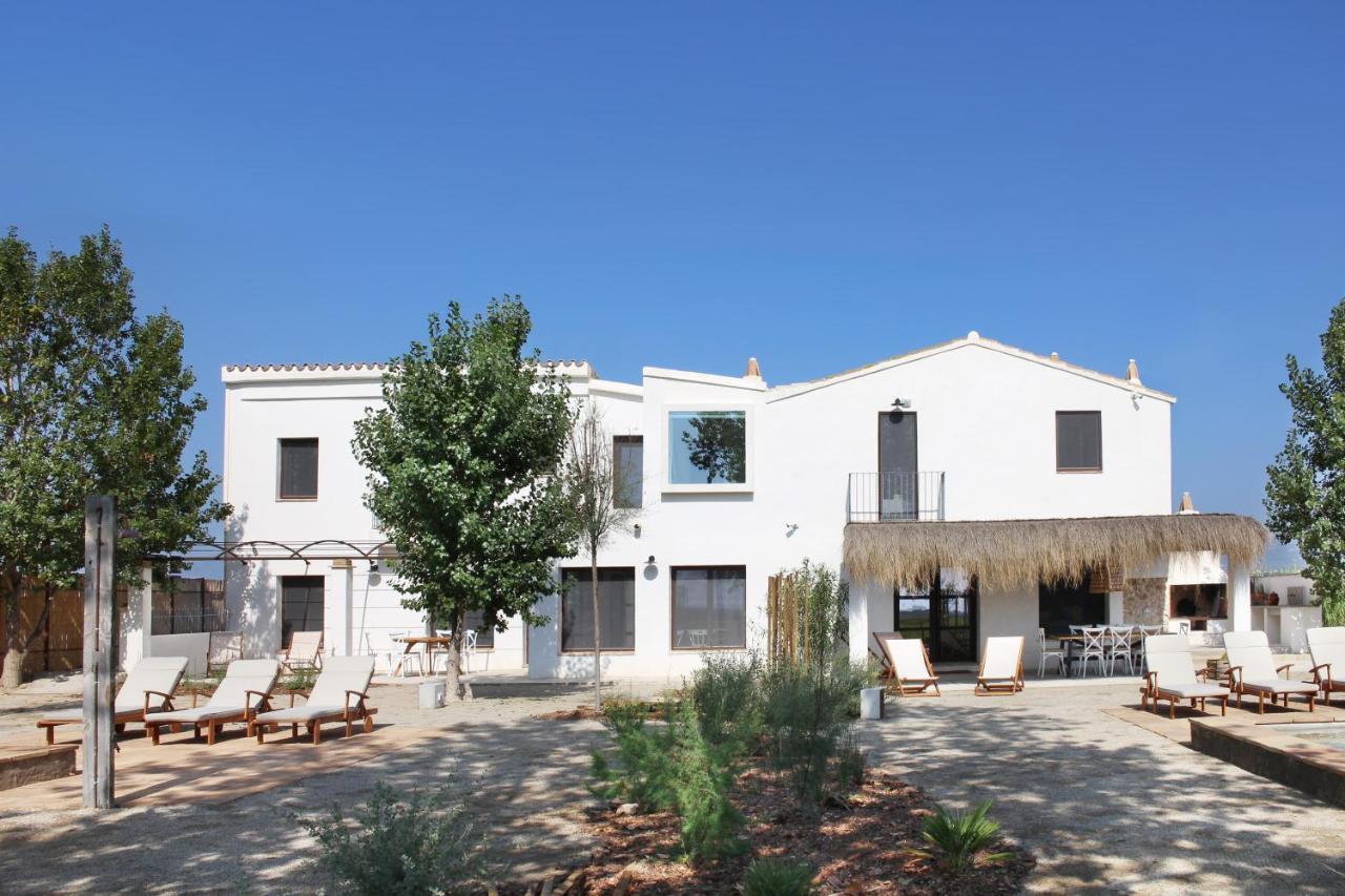 Villa Mas D'En Mas Camarles Exterior foto